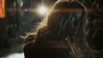 Backdrop to the movie "Supergirl" #605117