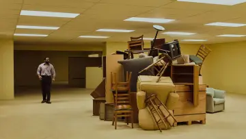 Backdrop to the movie "Backrooms" #814879