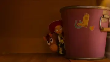 Backdrop to the movie "Toy Story 5" #924488
