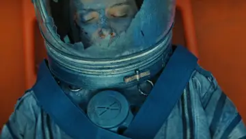 Backdrop to the movie "The Astronaut" #1161002