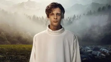 Backdrop to the movie "The Holy Boy" #1176712