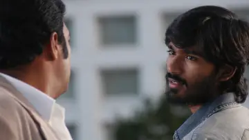 Backdrop to the movie "Thiruvilaiyaadal Aarambam" #1163002
