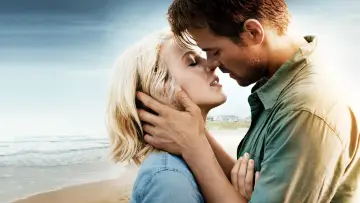Backdrop to the movie "Safe Haven" #856146