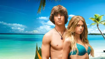 Backdrop to the movie "Blue Lagoon: The Awakening" #913752