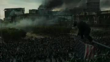 Backdrop to the movie "Dawn of the Planet of the Apes" #596951
