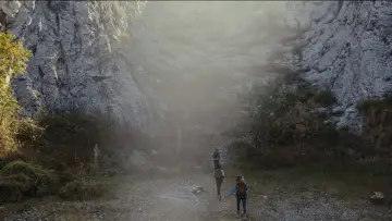 Backdrop to the movie "Fall 2: Deadpoint" #1529012