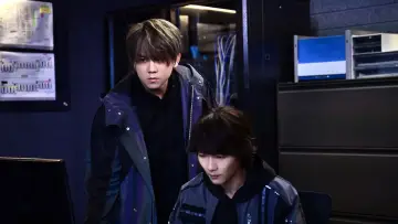 Backdrop to the movie "WE 12" #1051200