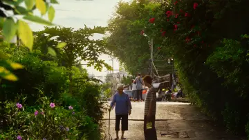 Backdrop to the movie "How To Make Millions Before Grandma Dies" #782875