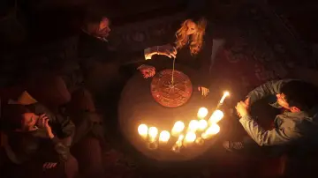 Backdrop to the movie "Witchboard" #779931