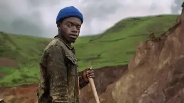 Backdrop to the movie "Of Mud and Blood" #833202