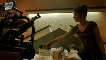 Backdrop to the movie "Bad Actor" #1082543