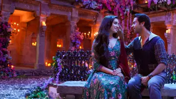 Backdrop to the movie "Stree 2" #700552