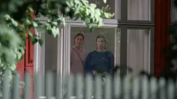 Backdrop to the movie "Sentimental Value" #510928