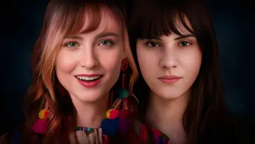 Backdrop to the movie "Traição Entre Amigas" #565096
