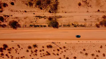 Backdrop to the movie "Heatwave" #1189235