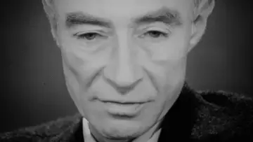 Backdrop to the movie "To End All War: Oppenheimer & the Atomic Bomb" #347044