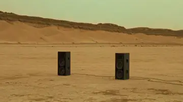 Backdrop to the movie "Sirāt" #516263