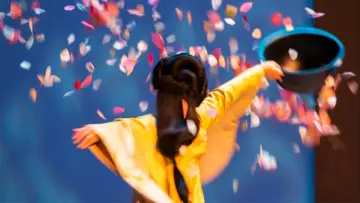 Backdrop to the movie "Royal Opera House: Madama Butterfly" #438253