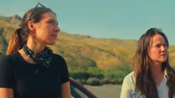Backdrop to the movie "Superbloom" #982822