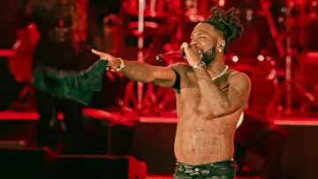 Backdrop to the movie "Apple Music Live: Burna Boy" #458351