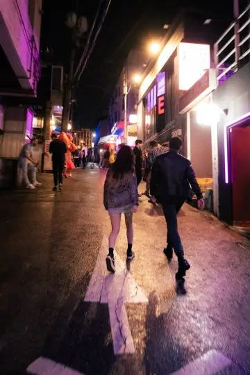 Poster to the movie "Love in the Big City" #849713