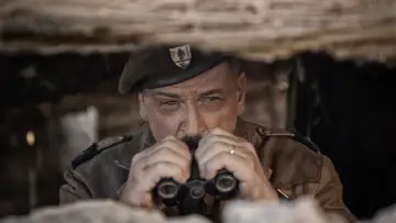 Backdrop to the movie "De Gaulle: Tilting Iron (Film 1)" #925772