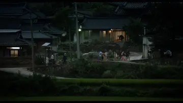 Backdrop to the movie "House of the Seasons" #884327