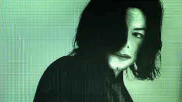 Backdrop to the movie "Michael Jackson: Faking It" #836948