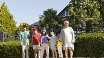 Backdrop to the movie "The Benetón Family" #401478