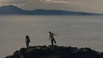 Backdrop to the movie "Blue Heron" #818740