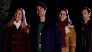 Backdrop to the movie "Everything Christmas" #1132006
