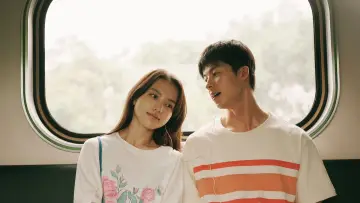 Backdrop to the movie "18x2 Beyond Youthful Days" #472429