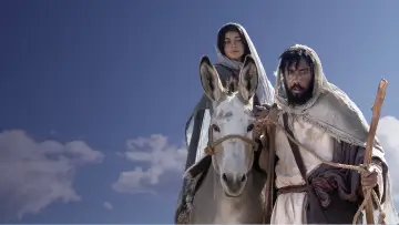 Backdrop to the movie "Christmas with The Chosen: Holy Night" #1036732