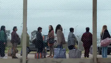 Backdrop to the movie "The Woman in the Line" #699706