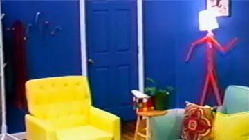 Backdrop to the movie "Living Reality" #1040473