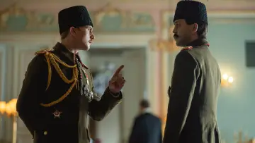 Backdrop to the movie "Atatürk II 1881 – 1919" #788340
