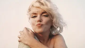 Backdrop to the movie "Love, Marilyn" #462627