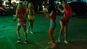 Backdrop to the movie "Spring Breakers" #868326