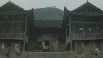 Backdrop to the movie "Hibiscus Town" #870230