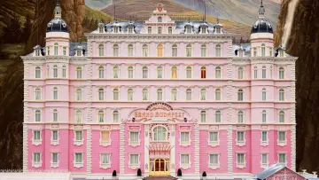 Backdrop to the movie "The Grand Budapest Hotel" #179211