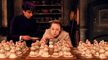 Backdrop to the movie "The Grand Budapest Hotel" #651365