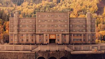 Backdrop to the movie "The Grand Budapest Hotel" #651408