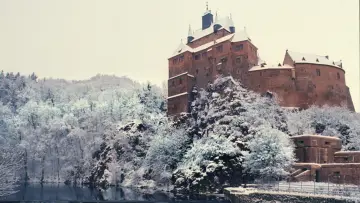 Backdrop to the movie "The Grand Budapest Hotel" #651465