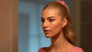 Backdrop to the movie "Grafted" #615085