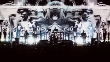 Backdrop to the movie "Pet Shop Boys Dreamworld: The Greatest Hits Live at the Royal Arena Copenhagen" #755563