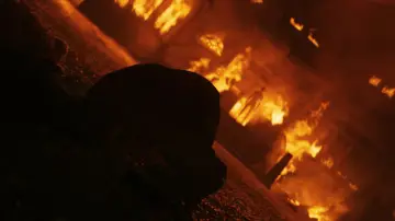 Backdrop to the movie "Evil Dead Burn" #1153968