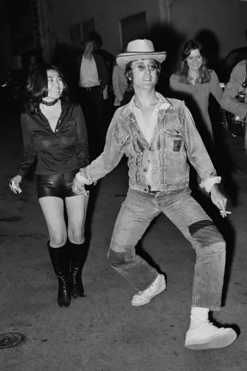 Poster to the movie "WAR IS OVER! Inspired by the Music of John & Yoko" #1058212