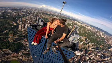 Backdrop to the movie "Skywalkers: A Love Story" #740508