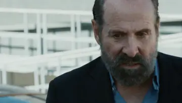 Backdrop to the movie "Kill 