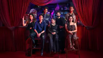 Backdrop to the movie "Nilavuku En Mel Ennadi Kobam" #1567568